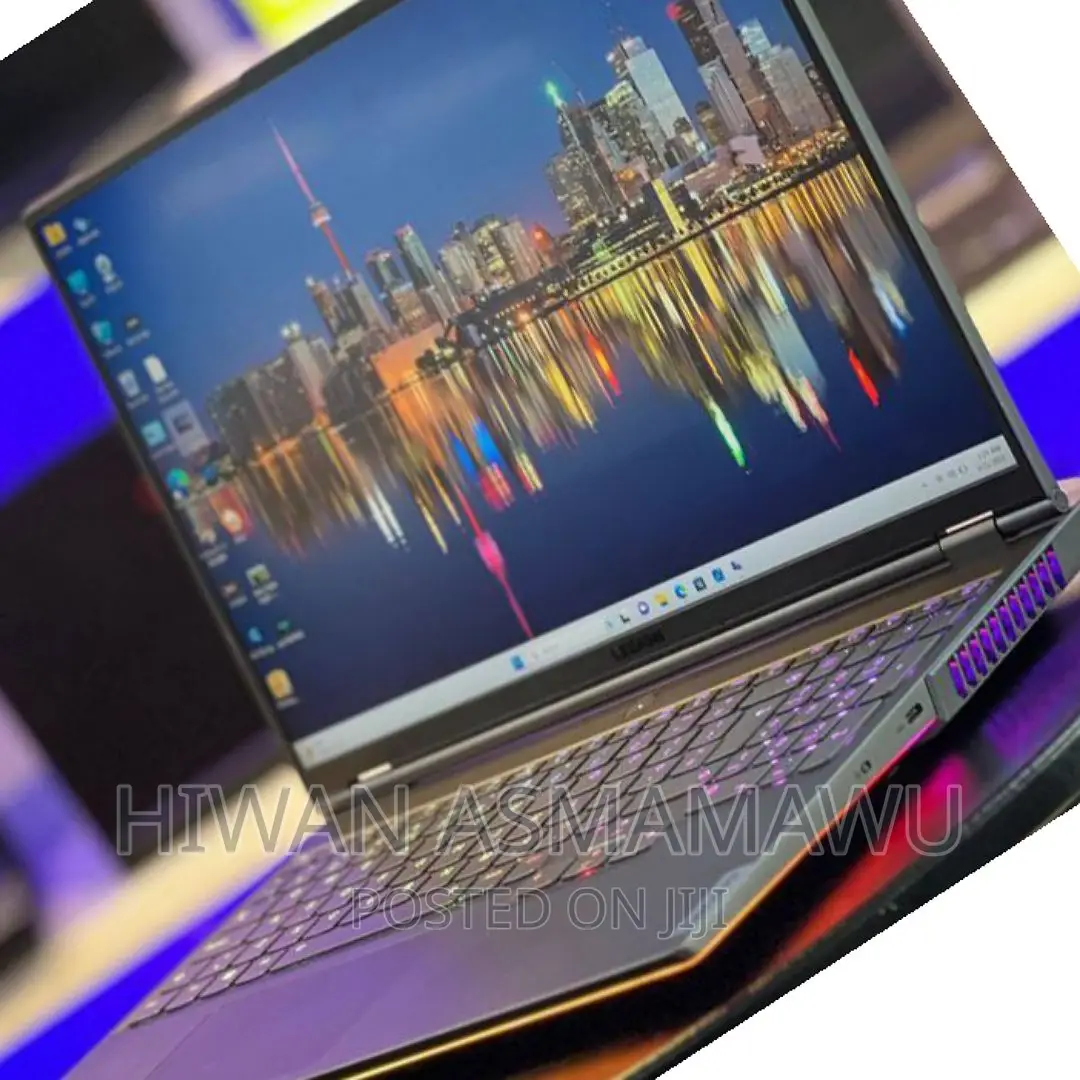New Laptop Lenovo Legion 7 32GB Intel Core I7 SSD 1T