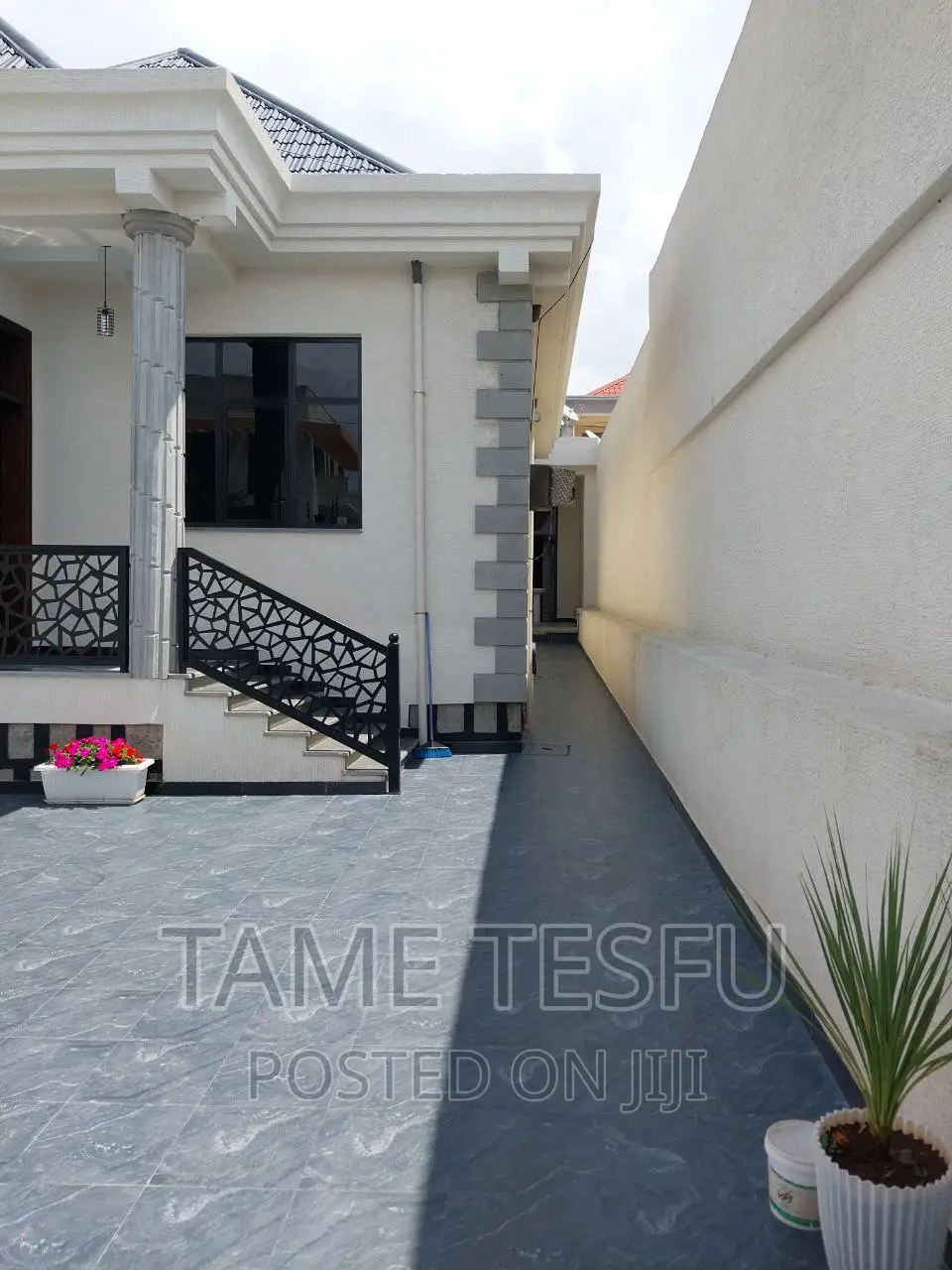 Furnished 4bdrm Villa in Wosene, Yeka for sale