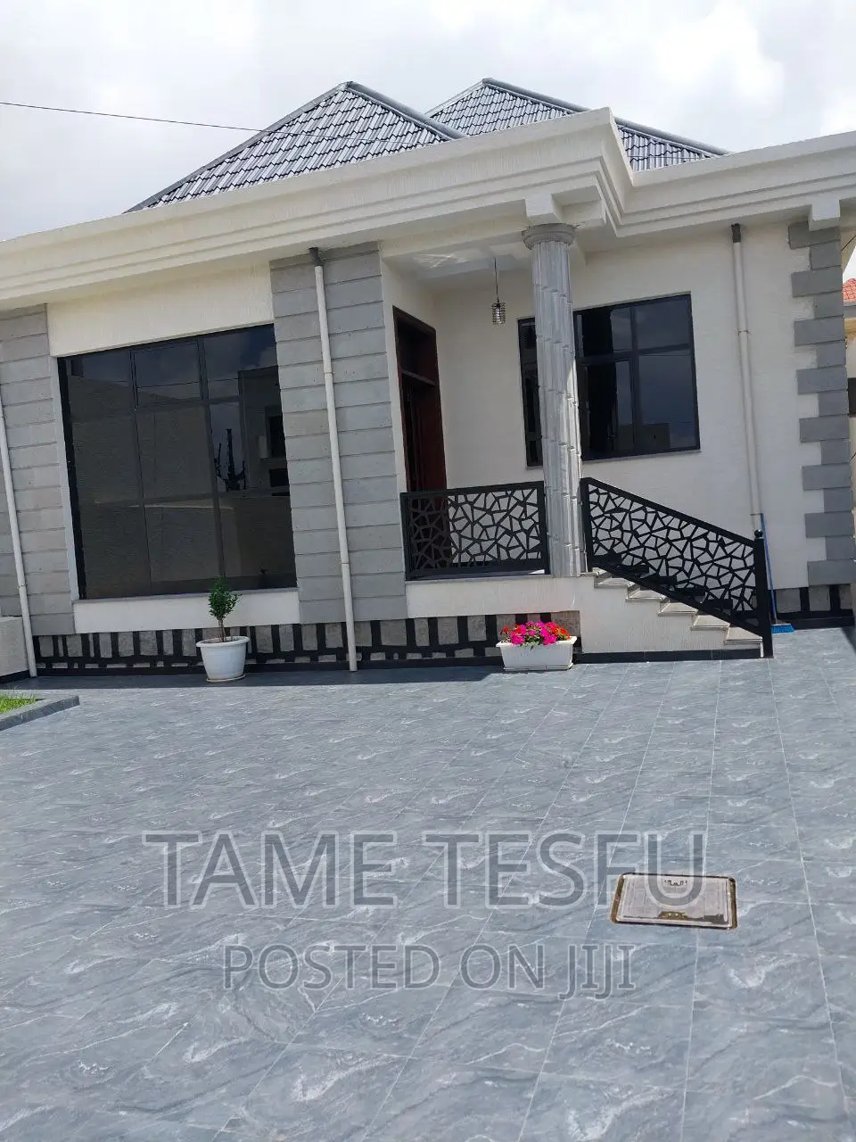 Furnished 4bdrm Villa in Wosene, Yeka for sale