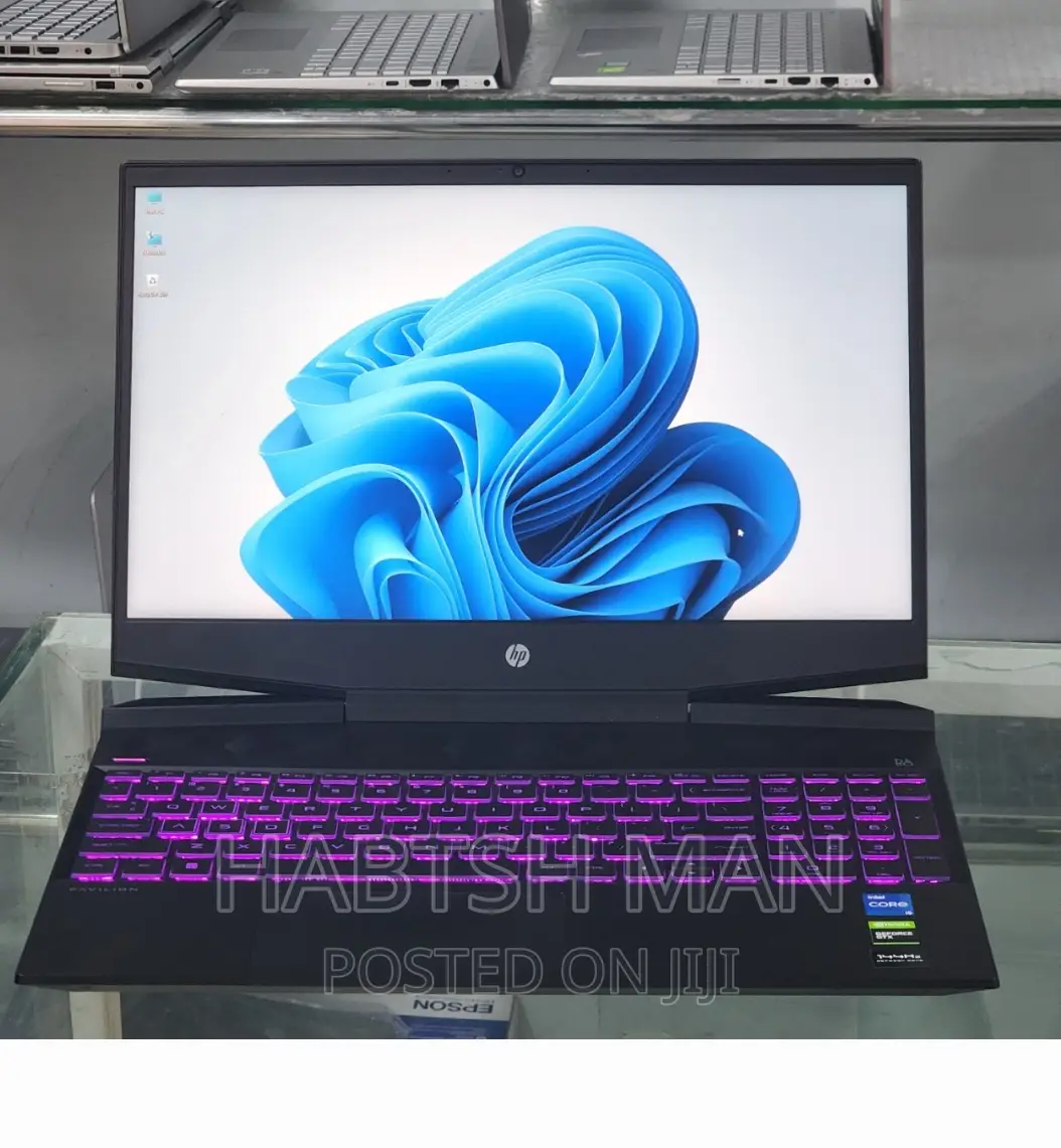 New Laptop HP Pavilion 15 8GB Intel Core I5 SSD 512GB
