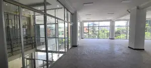 ለክራይ የቀረበ ቢሮ ነዉ