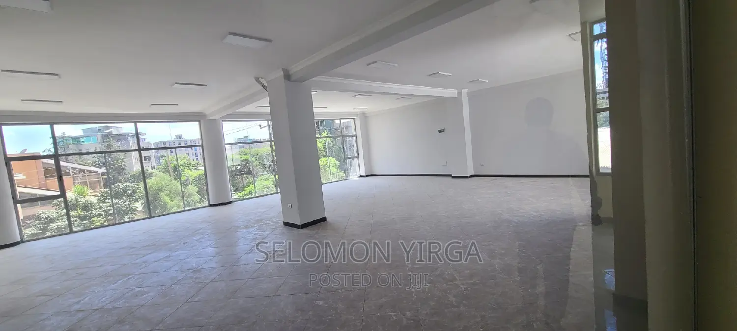 ለክራይ የቀረበ ቢሮ ነዉ