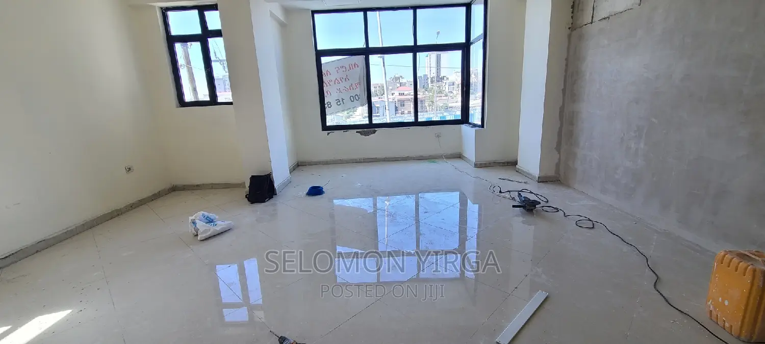 ለክራይ የቀረበ ነዉ