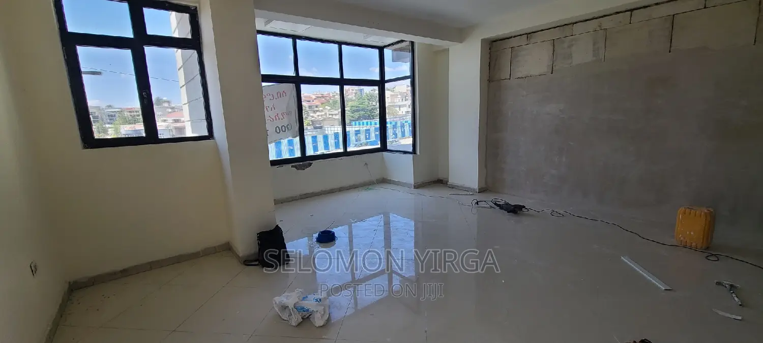 ለክራይ የቀረበ ነዉ