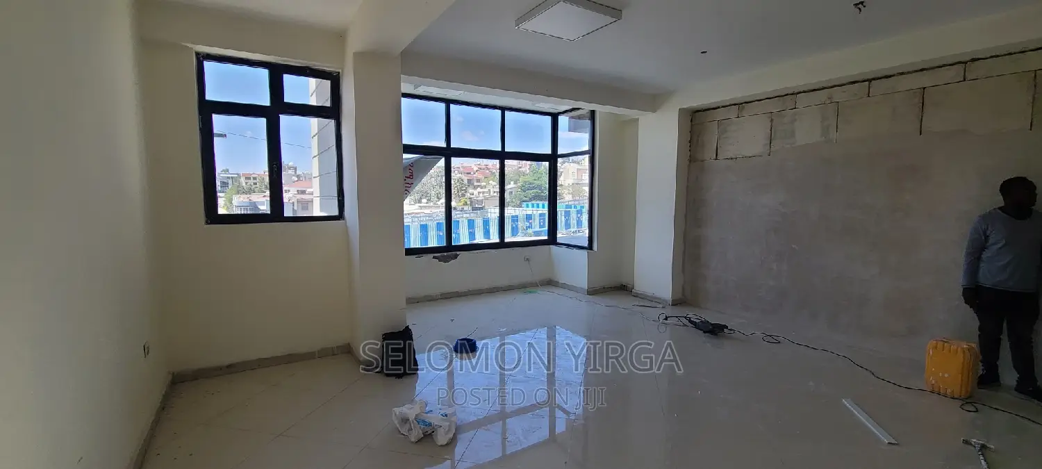 ለክራይ የቀረበ ነዉ