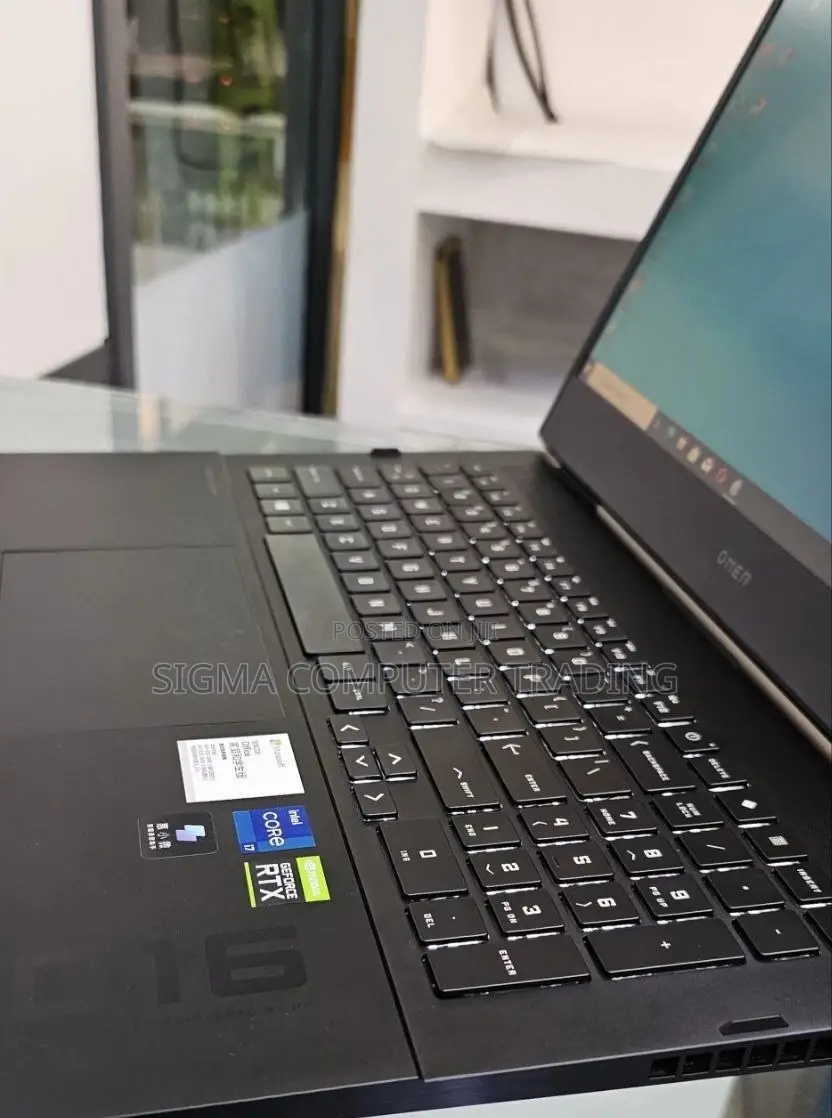 New Laptop HP Omen 16 16GB Intel Core I5 SSD 512GB