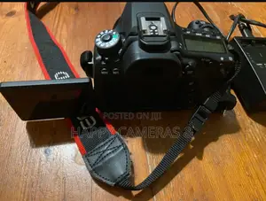 Photo - Canon 80D 50mm