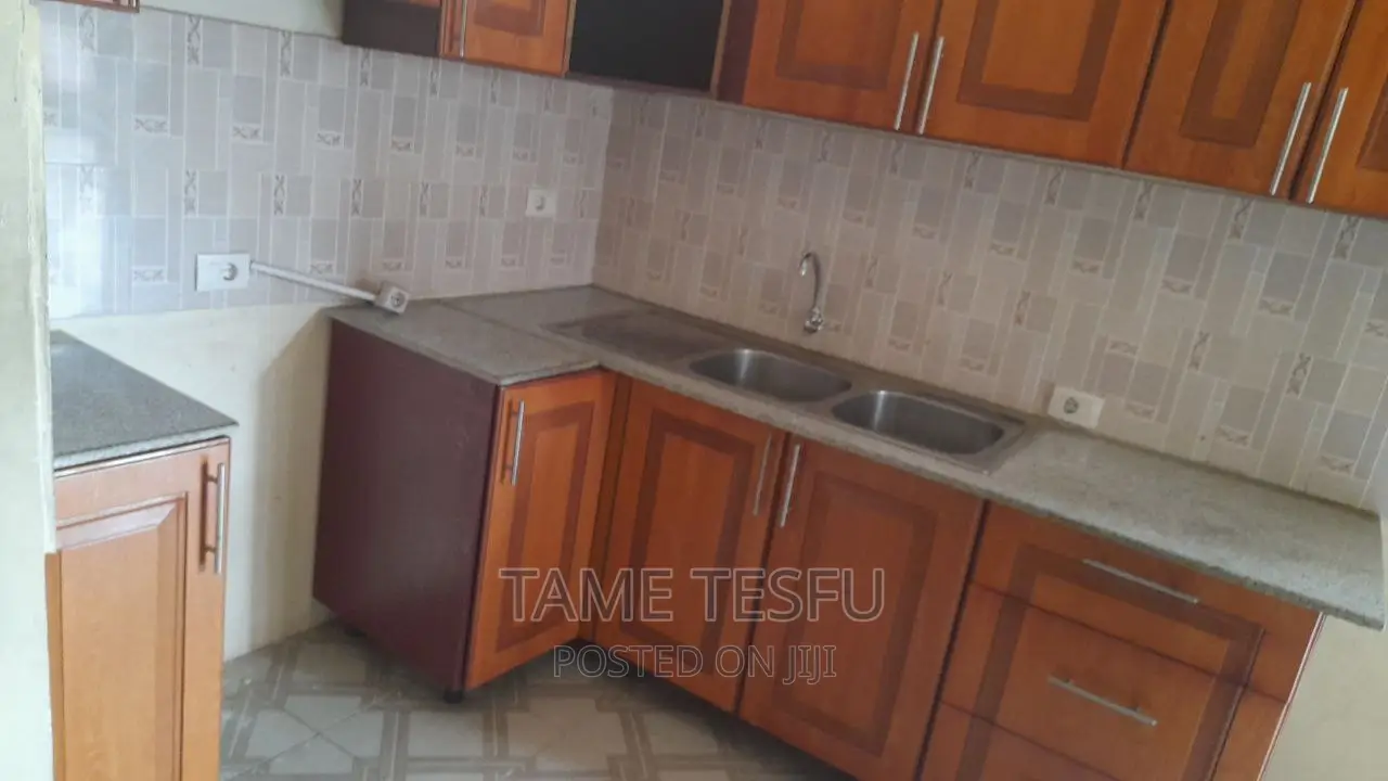 Furnished 3bdrm House in Yeka Kotobe for sale