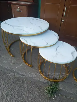 Photo - Center Table