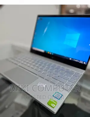 New Laptop HP Envy 13 8GB Intel Core i5 SSD 512GB