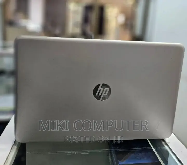 New Laptop HP Pavilion 15 8GB Intel Core i5 HDD 1T