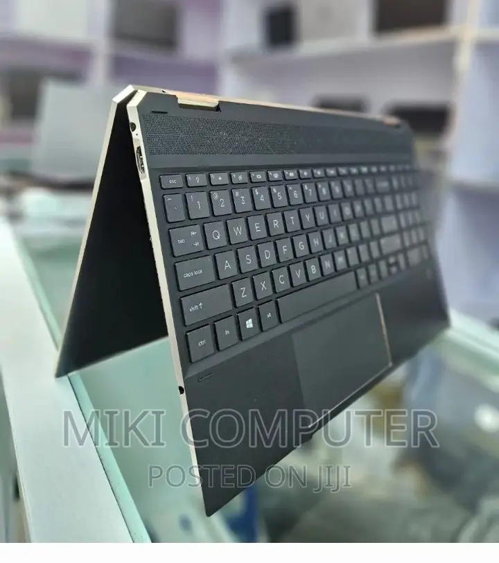 New Laptop HP Spectre X360 16GB Intel Core I7 SSD 512GB