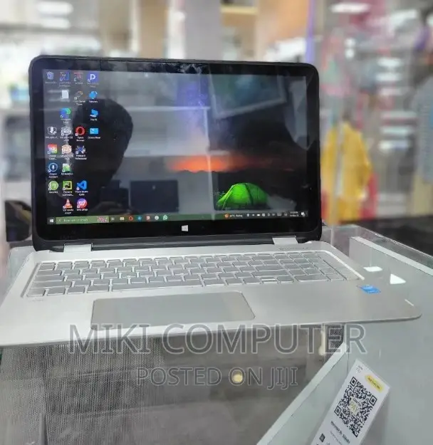 New Laptop HP Envy X360 8GB Intel Core i5 HDD 750GB