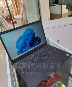 New Laptop Dell Inspiron 3541 8GB Intel Core i5 HDD+SSD 750GB