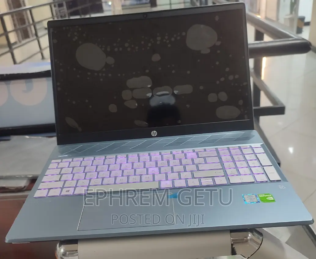 New Laptop HP Pavilion 15 8GB Intel Core I5 HDD+SSD 500GB