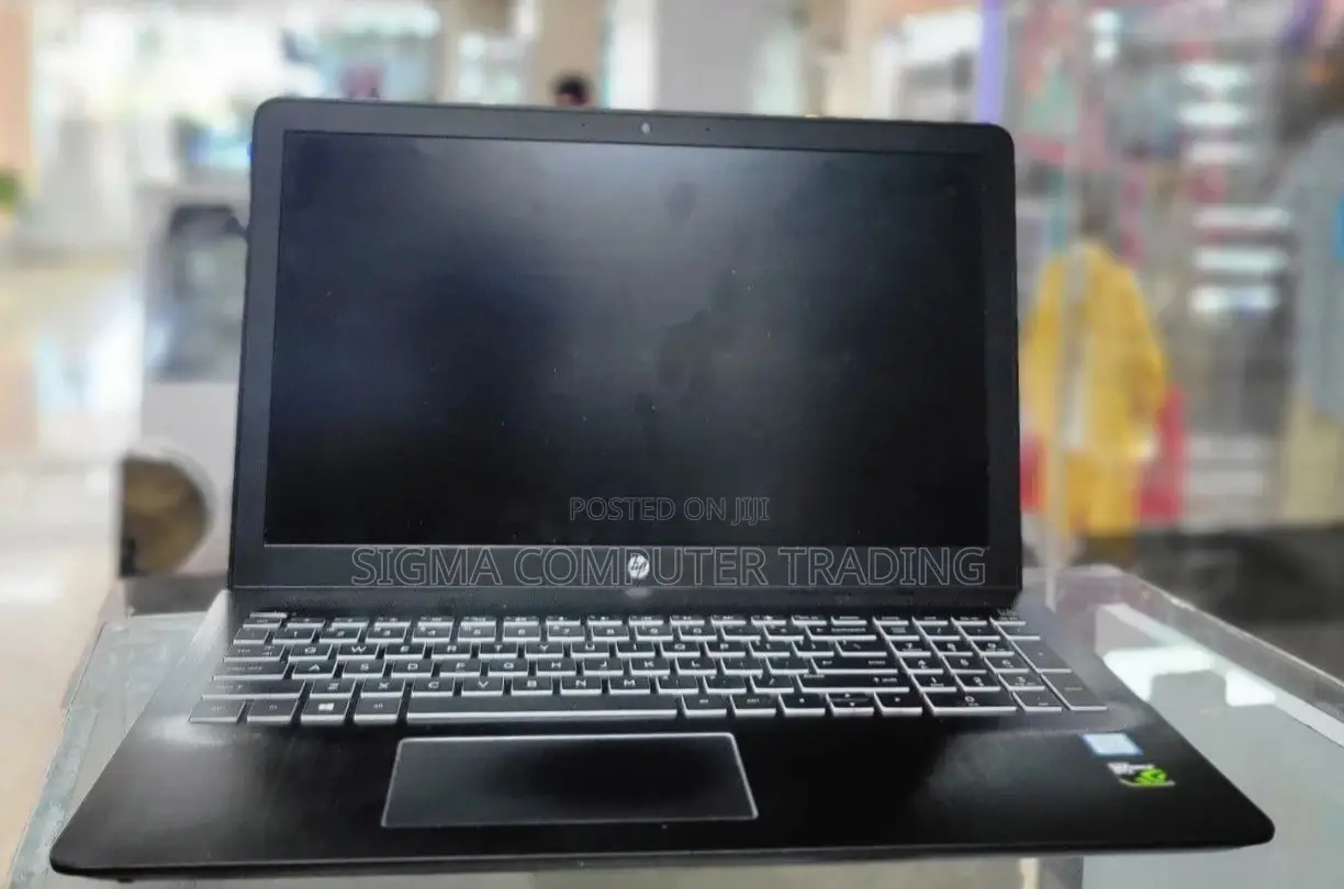 Laptop HP Pavilion 15 8GB Intel Core I7 HDD+SSD 1T