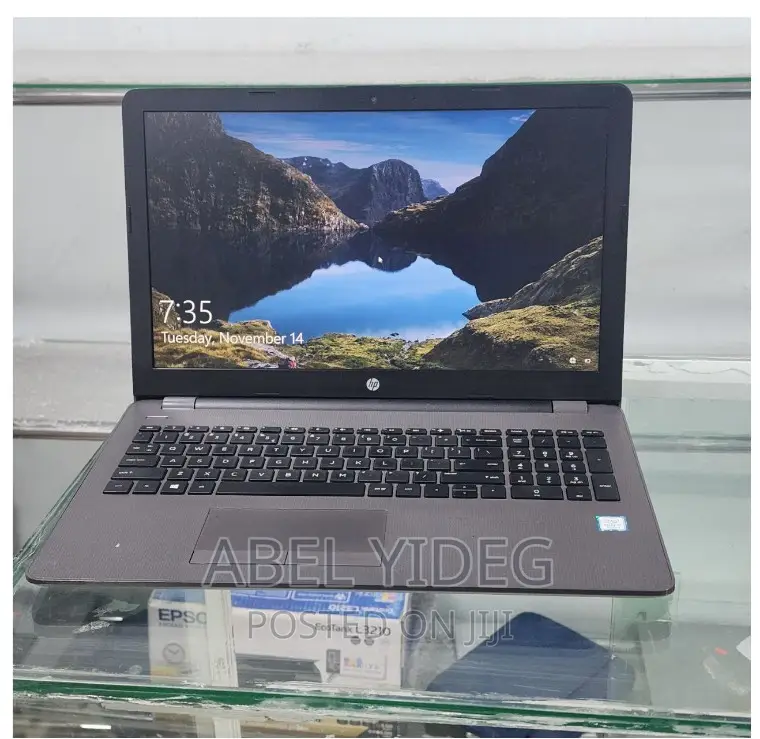 New Laptop HP Stream Notebook 8GB Intel Core I7 HDD 1T