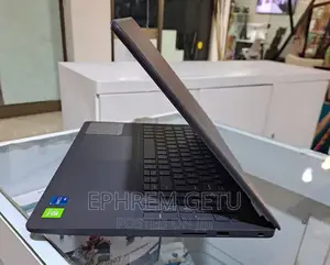 New Laptop Dell Vostro 15 5568 8GB Intel Core I5 HDD 1T