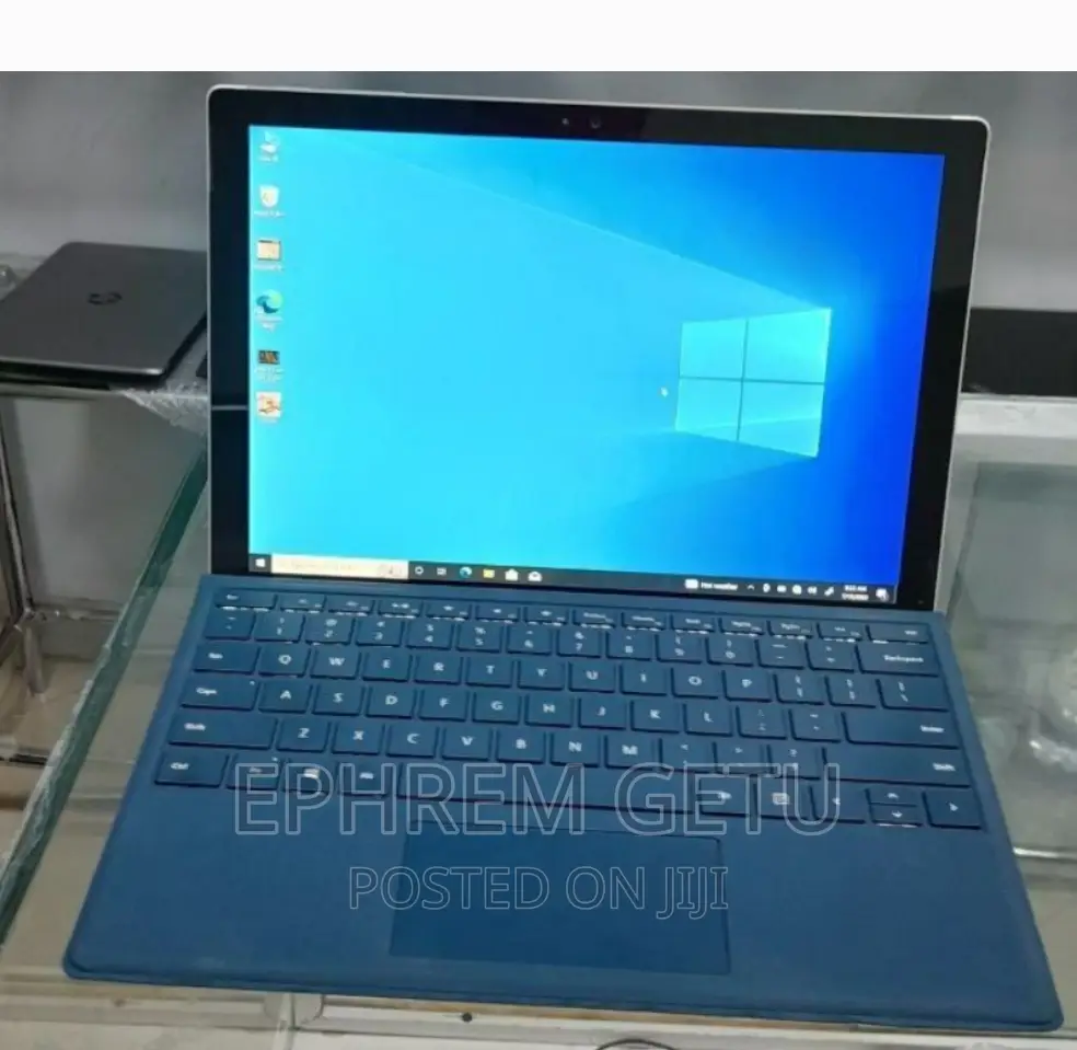 New Laptop Microsoft Surface Pro 4 8GB Intel Core I5 SSD 256GB