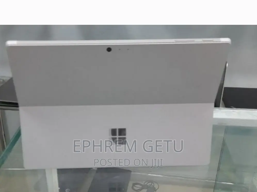 New Laptop Microsoft Surface Pro 4 8GB Intel Core I5 SSD 256GB