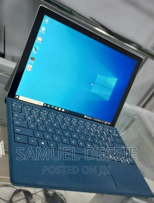 New Laptop Microsoft Surface Pro 4 8GB Intel Core I5 SSD 256GB