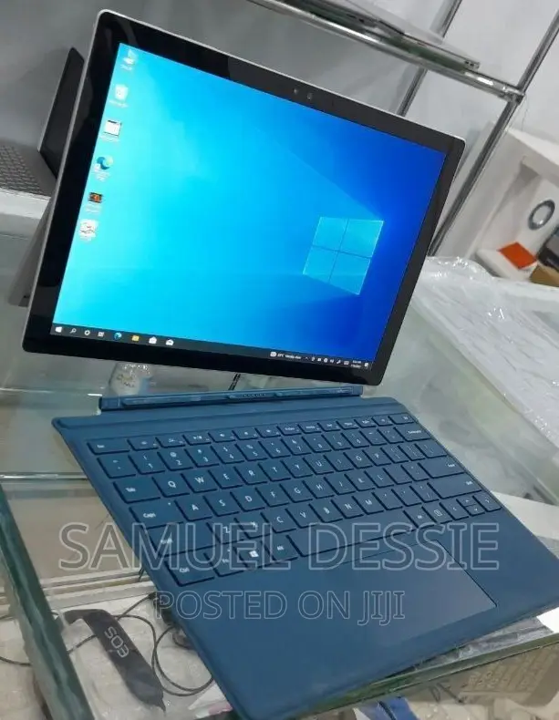New Laptop Microsoft Surface Pro 4 8GB Intel Core I5 SSD 256GB