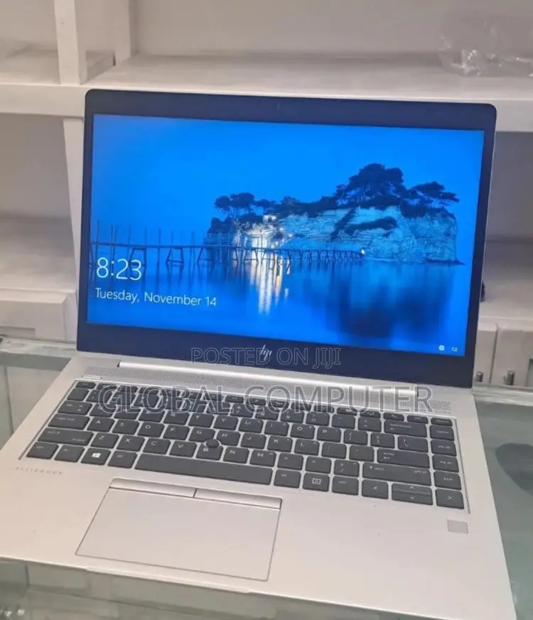 New Laptop HP EliteBook 8470W 8GB Intel Core I7 SSD 256GB