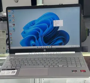 New Laptop HP Stream Notebook 8GB AMD Ryzen 3 SSD 256GB