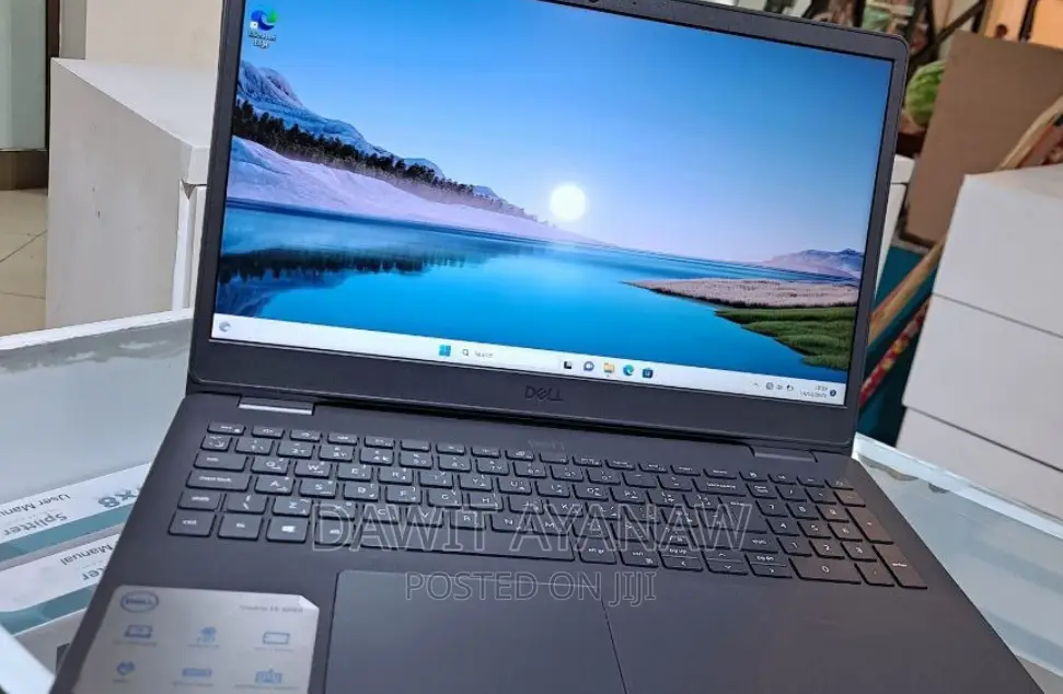 New Laptop Dell Vostro 15 3000 8GB Intel Core I5 SSD 1T