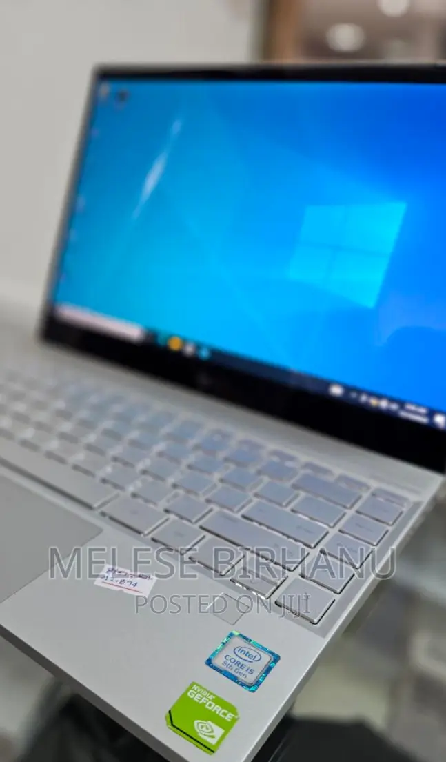 New Laptop HP Envy 13 8GB Intel Core I5 SSD 512GB