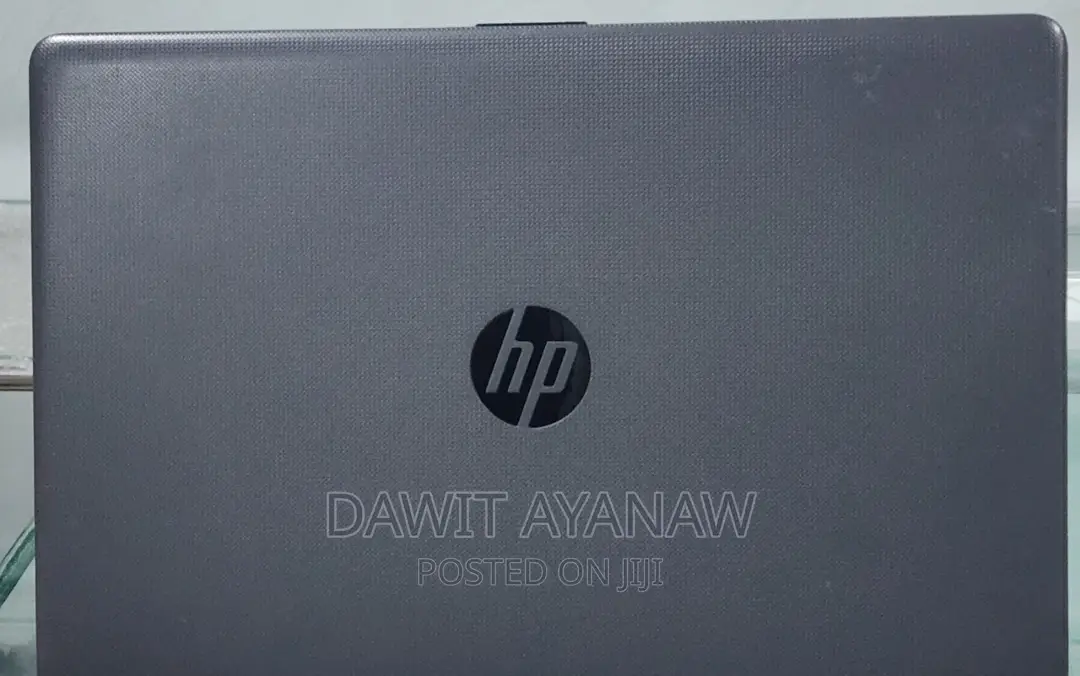 New Laptop HP Stream Notebook 8GB Intel Core I7 HDD 1T