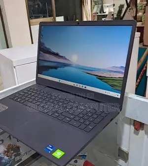 New Laptop Dell Vostro 3560 8GB Intel Core I5 HDD 1T