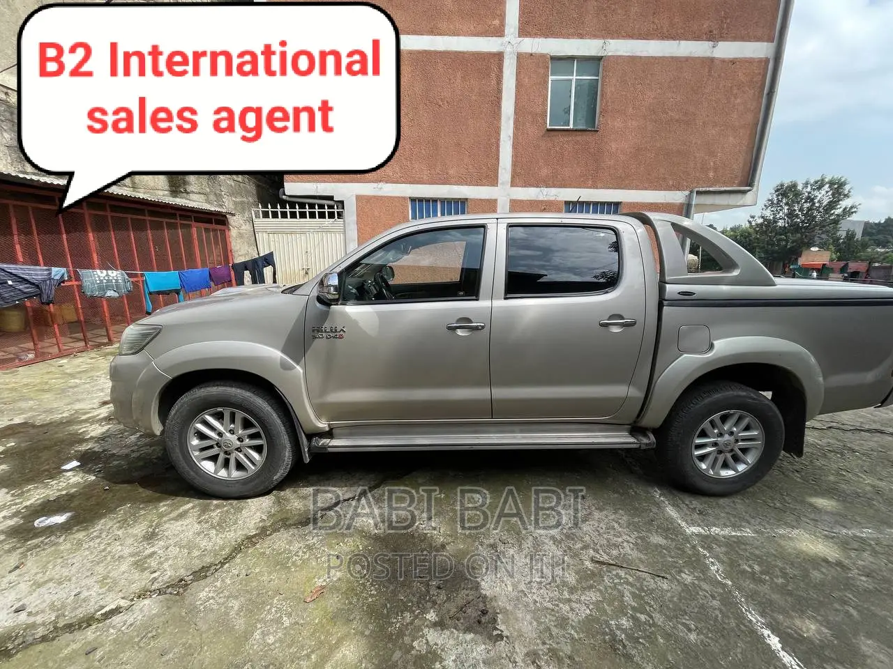 Toyota Hilux 2013 Gold