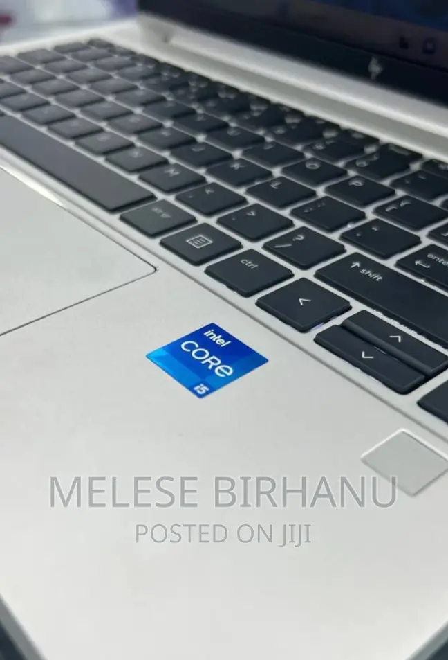 New Laptop HP EliteBook 840 G8 16GB Intel Core I5 SSD 512GB