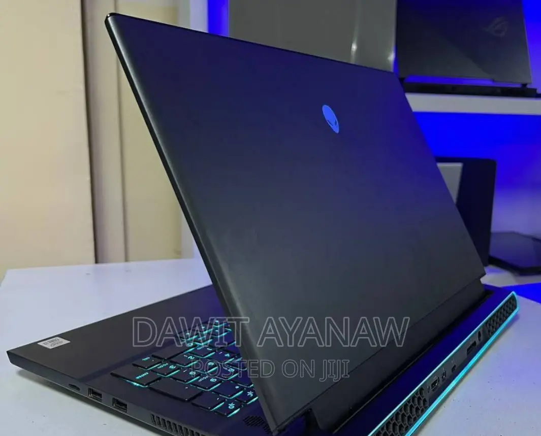 New Laptop Alienware Area-51m 32GB Intel Core I7 SSD 1T