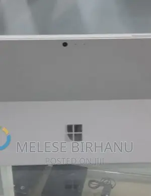 Photo - New Laptop Microsoft Surface Pro 4 8GB Intel Core I5 SSD 256GB