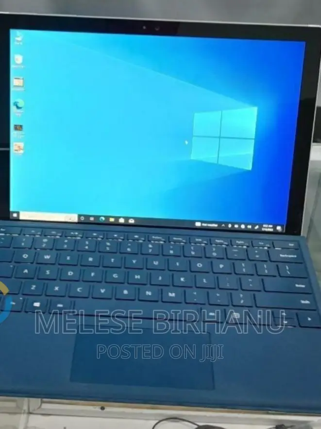 New Laptop Microsoft Surface Pro 4 8GB Intel Core I5 SSD 256GB