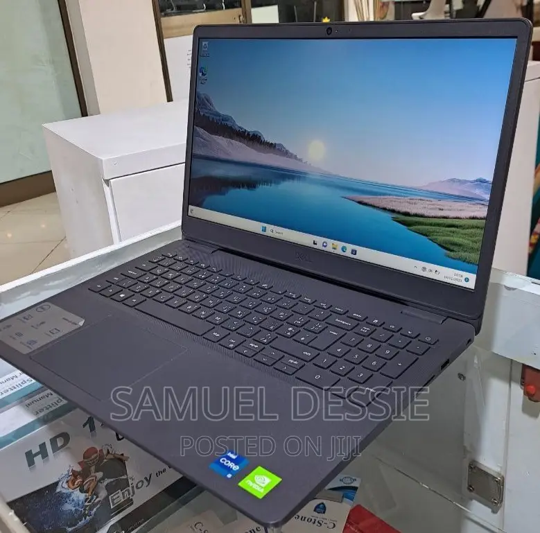 New Laptop Dell Vostro 15 3000 8GB Intel Core I5 HDD 1T