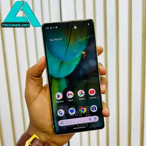 Photo - New Google Pixel 7 256 GB Green