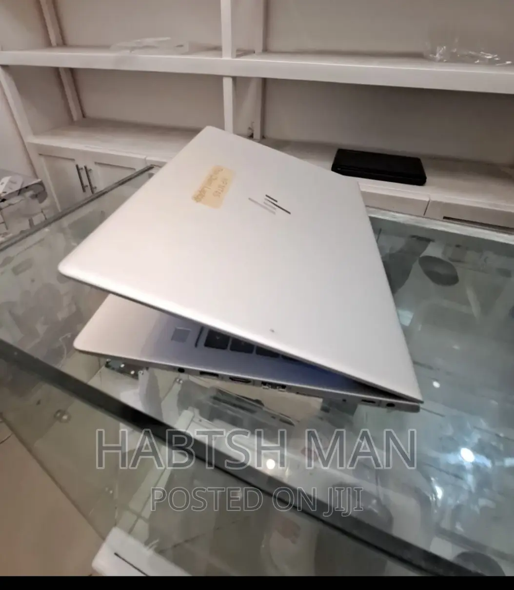New Laptop HP EliteBook 840 8GB AMD Ryzen 3 SSD 256GB