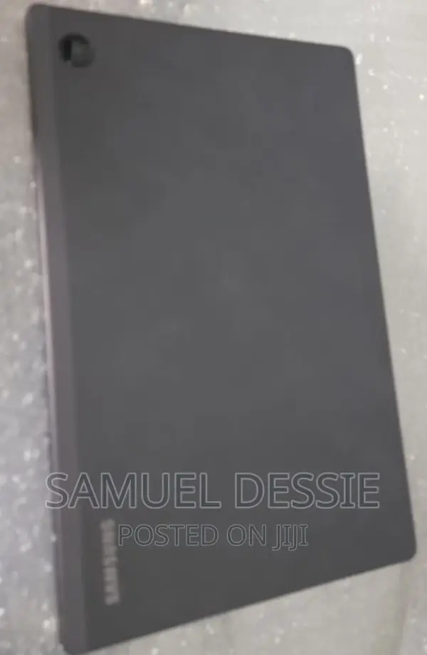 New Laptop Samsung 4GB SSD 60GB