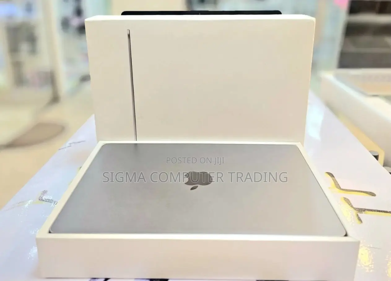 New Laptop Apple MacBook Air 2022 M2 8GB Apple M2 SSD 256GB