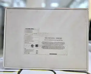 New Laptop Apple MacBook Air 2022 M2 8GB Apple M2 SSD 256GB