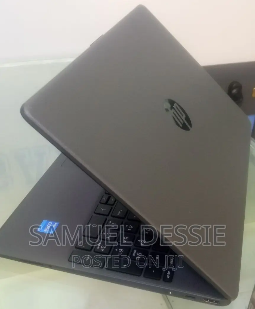 New Laptop HP Stream Notebook 8GB Intel Core I3 SSD 512GB