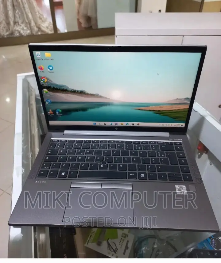 New Laptop HP Zbook Studio G7 16GB Intel Core I7 SSD 512GB