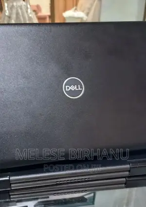 Photo - New Laptop Dell 4GB Intel SSD 128GB