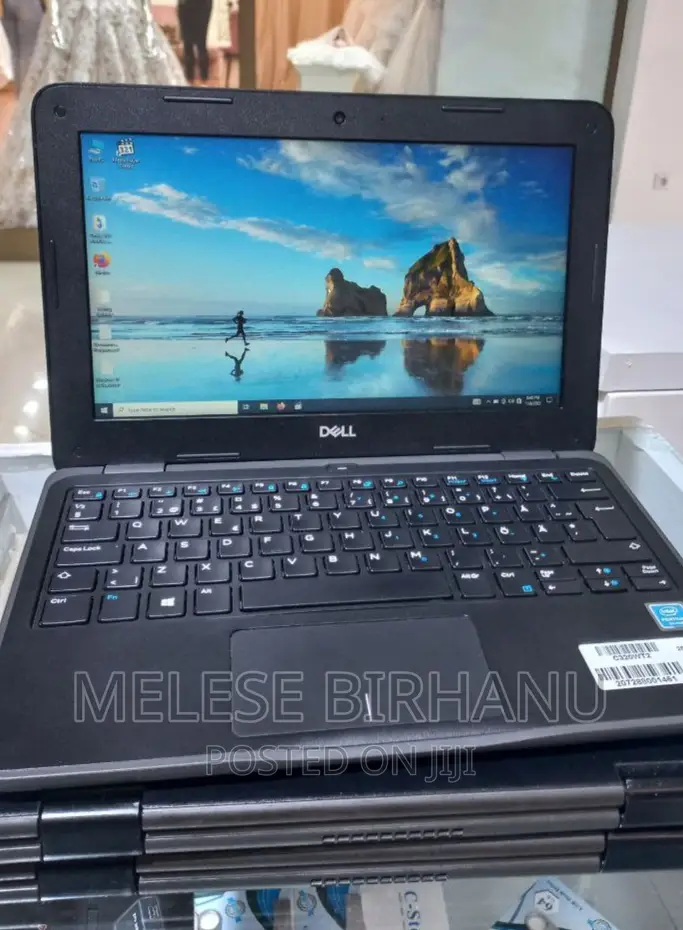 New Laptop Dell 4GB Intel SSD 128GB