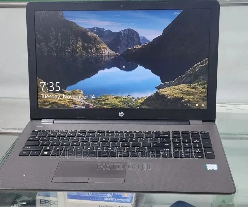 New Laptop HP Stream Notebook 8GB Intel Core I7 HDD 1T