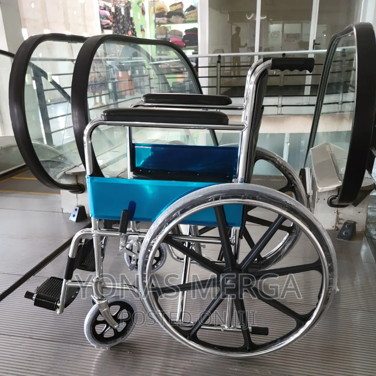 Elderly Help Old People Walking Aid Stand Wheelchair Manual