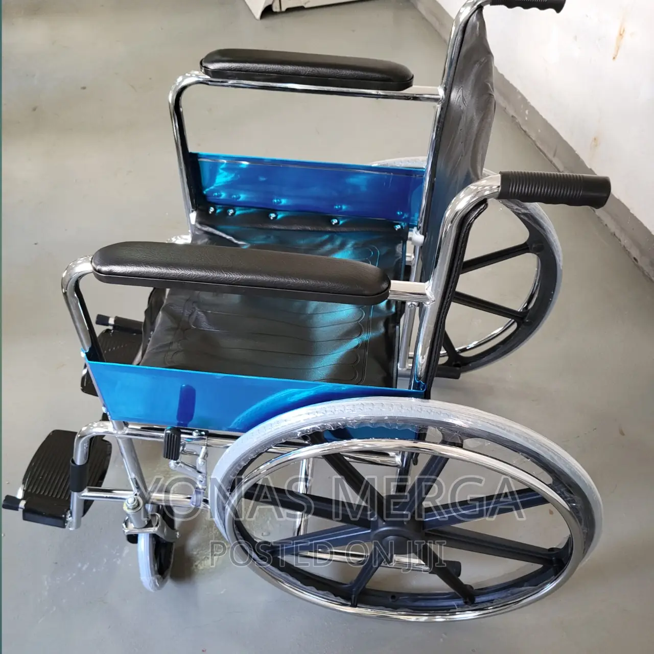 Foldable Pushchair/Wheelchair